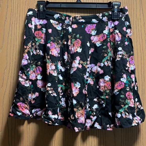 Decree - Picture 2 of 2